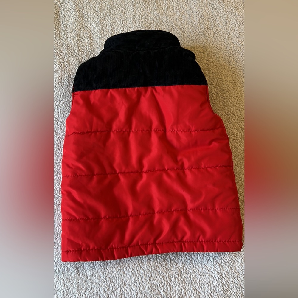 💫 Carters Puffer Vest 💫 - Picture 2 of 4